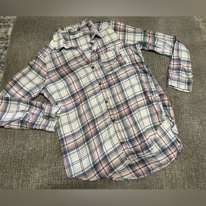 Hollister Flannel Long Sleeve Shirt Women’s 
Juniors Size Small Boyfriend Fit